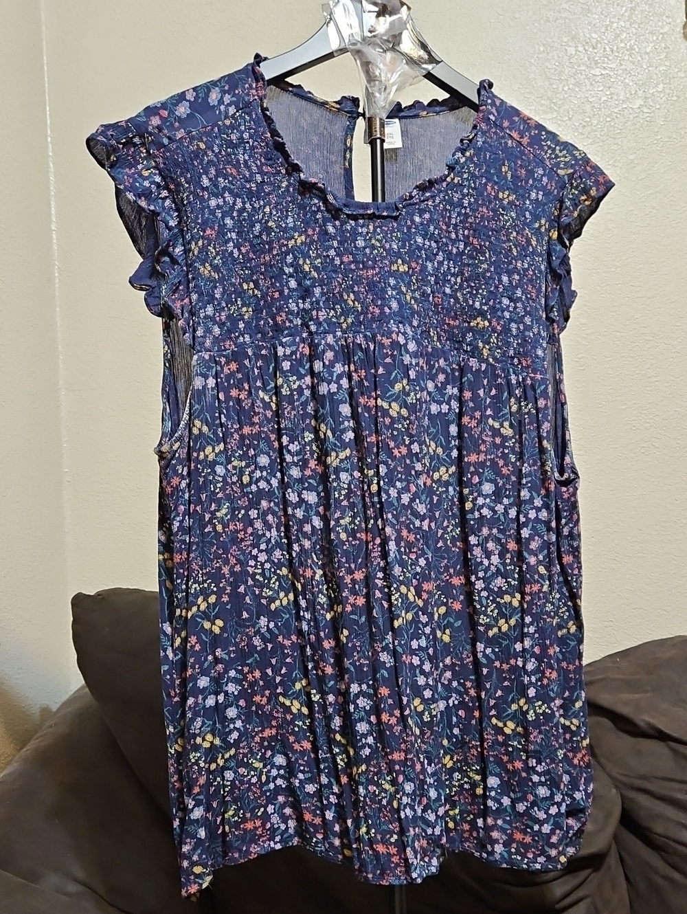 Old Navy Navy Floral Smocked Tank with Ruffles